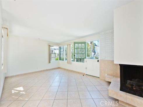 114 Onyx Avenue, Newport Beach, CA