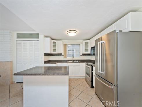 114 Onyx Avenue, Newport Beach, CA