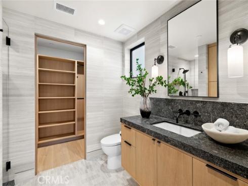 302  Kings   Road, Newport Beach, CA