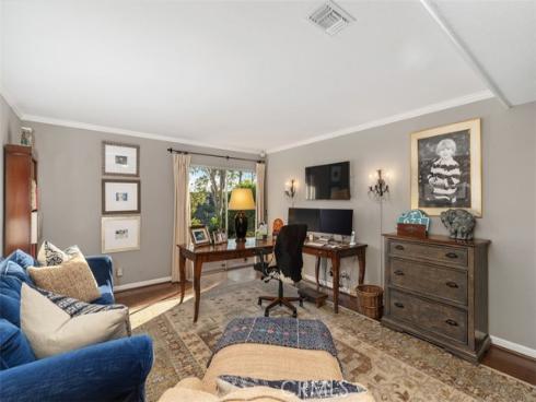 673 Vista Bonita , Newport Beach, CA