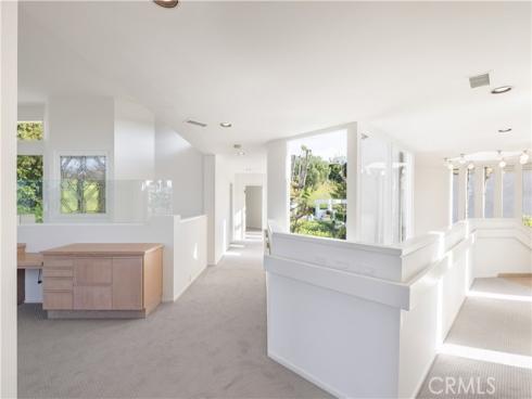 2  Inverness   Lane, Newport Beach, CA