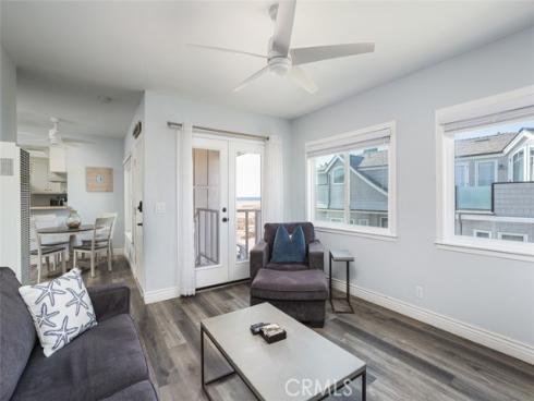 200 E Oceanfront , Newport Beach, CA