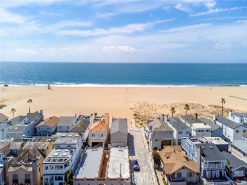200 E Oceanfront  , Newport Beach, CA