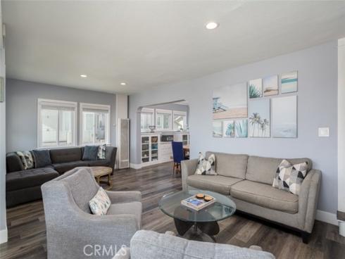 200 E Oceanfront , Newport Beach, CA