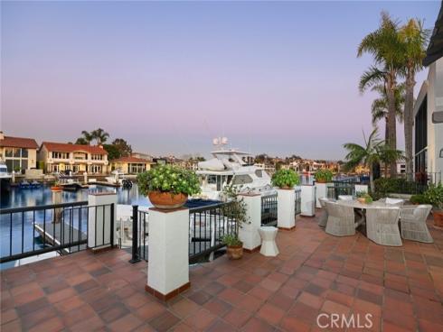 47  Linda Isle  , Newport Beach, CA