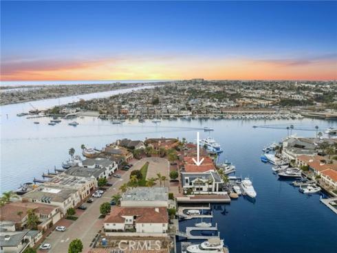 47  Linda Isle  , Newport Beach, CA