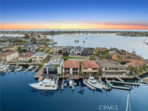47  Linda Isle  , Newport Beach, CA