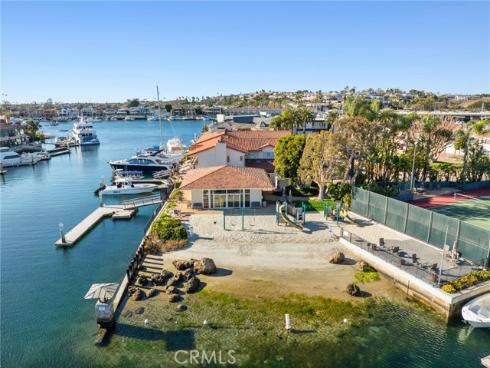 47  Linda Isle  , Newport Beach, CA