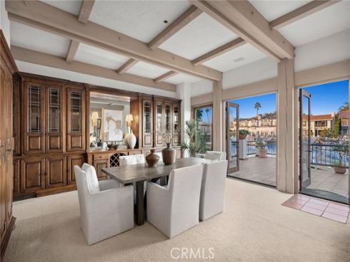 47  Linda Isle  , Newport Beach, CA