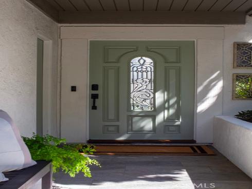 2175 Vista Entrada , Newport Beach, CA