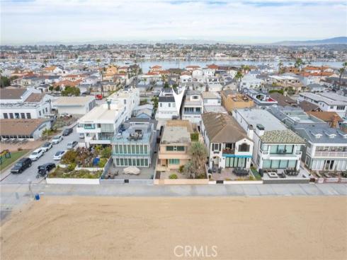 1232 W Oceanfront  , Newport Beach, CA