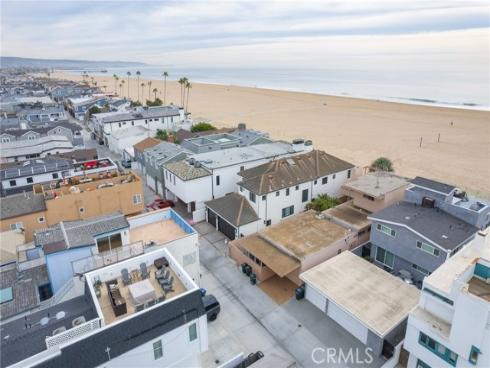 1232 W Oceanfront  , Newport Beach, CA