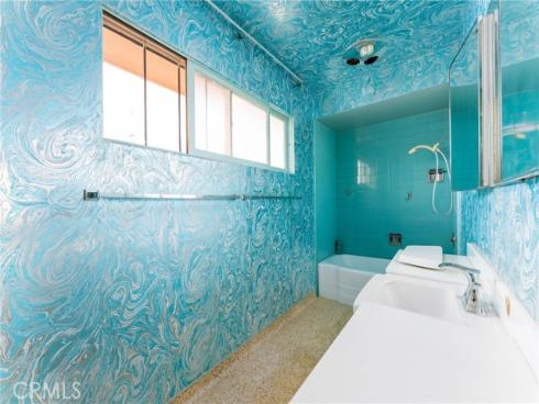 1232 W Oceanfront  , Newport Beach, CA