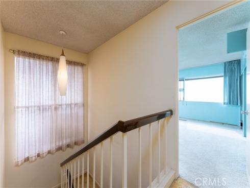 1232 W Oceanfront  , Newport Beach, CA