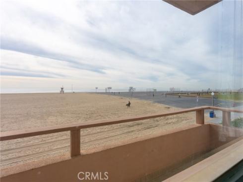 1232 W Oceanfront  , Newport Beach, CA