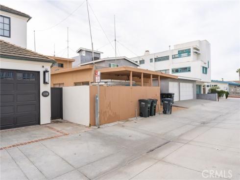 1232 W Oceanfront  , Newport Beach, CA