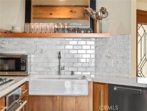 1344 W Bay Avenue, Newport Beach, CA