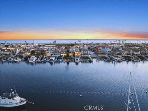 1344 W Bay Avenue, Newport Beach, CA