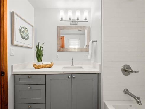 205 40th Street, Newport Beach, CA