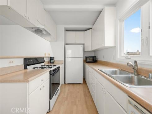 205 40th Street, Newport Beach, CA