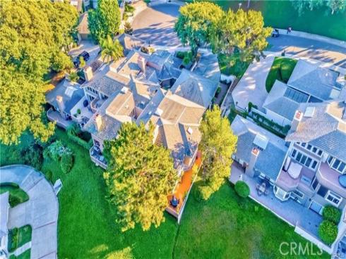 16 Lucerne 28 , Newport Beach, CA