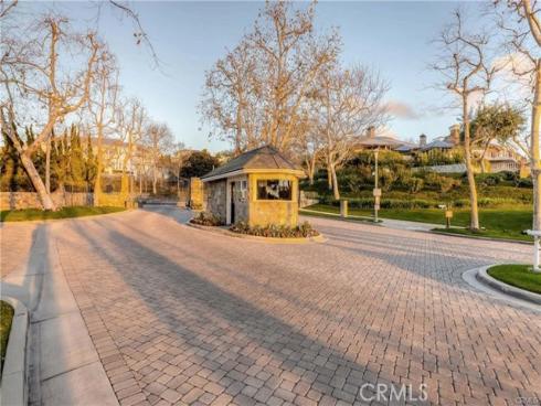 16 Lucerne 28 , Newport Beach, CA