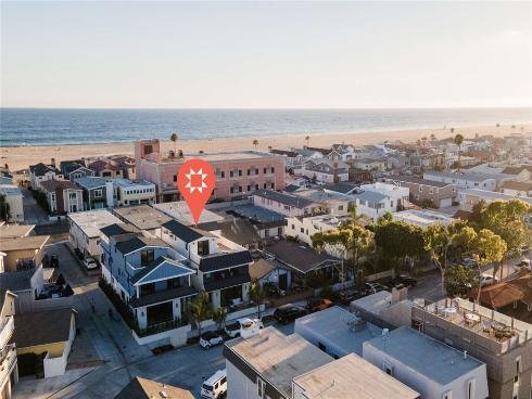 315 E Bay Avenue, Newport Beach, CA