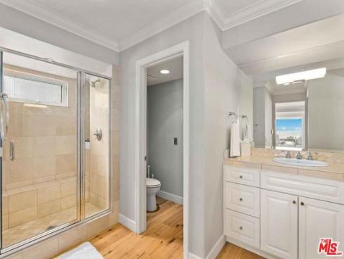 506 W Oceanfront  , Newport Beach, CA