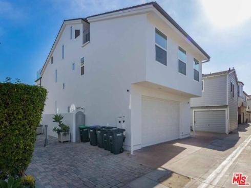 506 W Oceanfront  , Newport Beach, CA