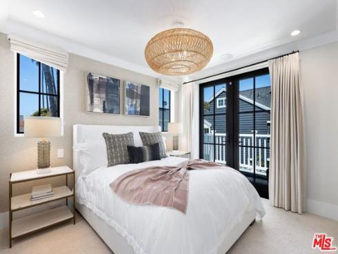 3803  Marcus   Avenue, Newport Beach, CA