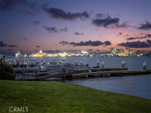 20  Harbor   Island, Newport Beach, CA