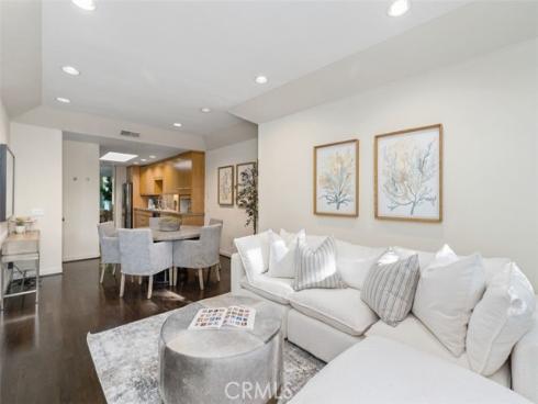 6  Rue Marseille  , Newport Beach, CA