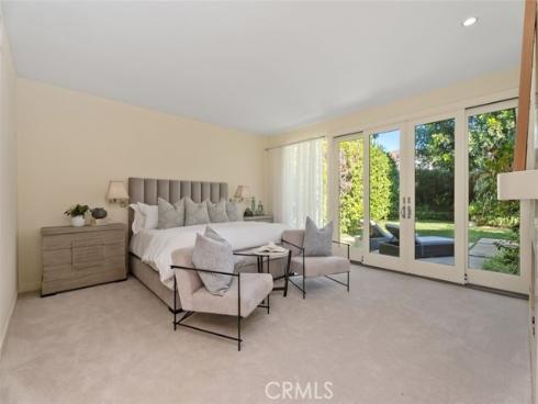 6  Rue Marseille  , Newport Beach, CA