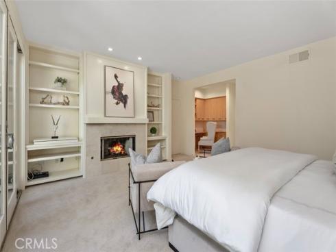 6  Rue Marseille  , Newport Beach, CA