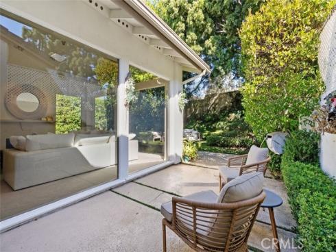 6  Rue Marseille  , Newport Beach, CA