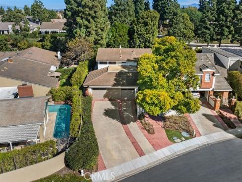 6  Rue Marseille  , Newport Beach, CA