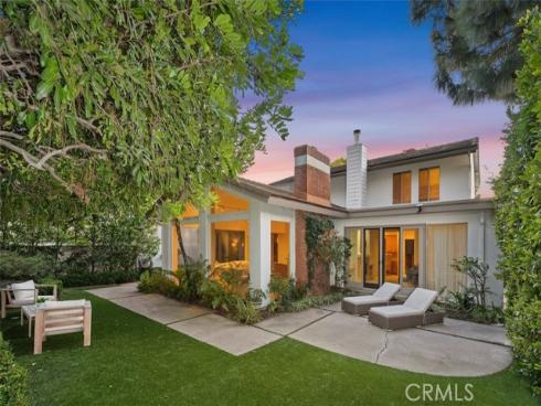 6  Rue Marseille  , Newport Beach, CA