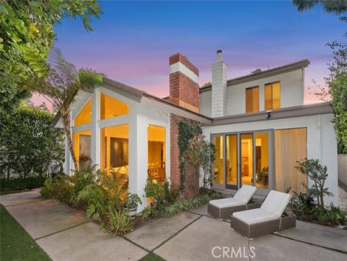6  Rue Marseille  , Newport Beach, CA