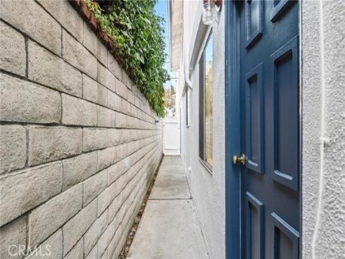 324 Onyx Avenue, Newport Beach, CA