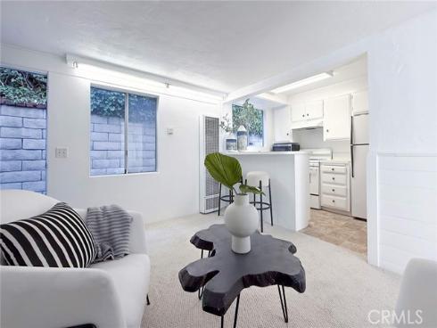 324 Onyx Avenue, Newport Beach, CA