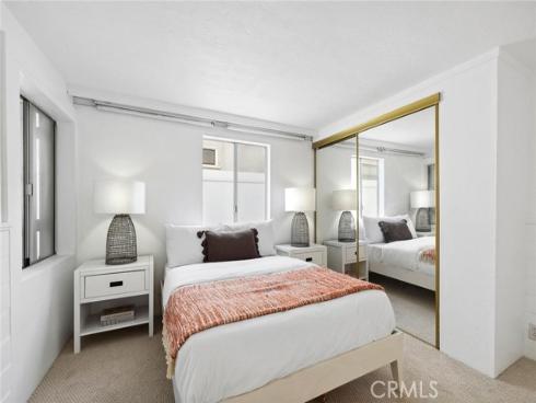 324 Onyx Avenue, Newport Beach, CA