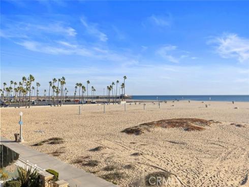 310 E Oceanfront , Newport Beach, CA