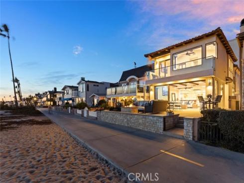 310 E Oceanfront , Newport Beach, CA