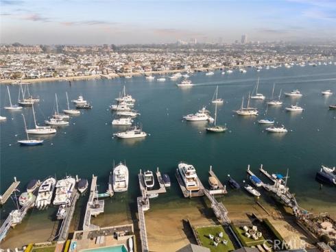 310 E Oceanfront  , Newport Beach, CA