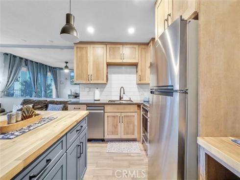 101 Scholz 125 , Newport Beach, CA