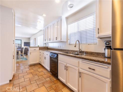 925 West Bay Avenue , Newport Beach, CA