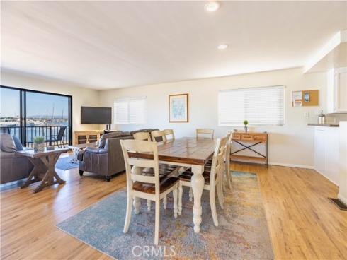 925 West Bay Avenue , Newport Beach, CA