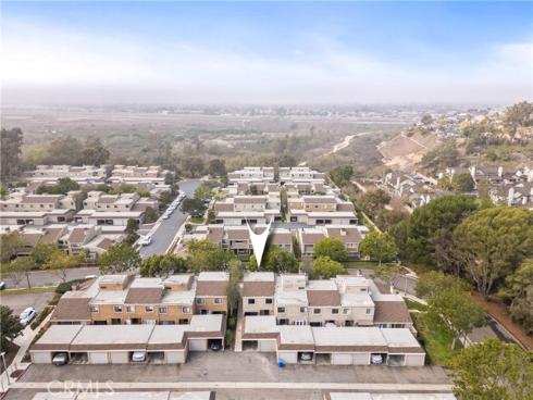 11  Summerwalk  39  Court, Newport Beach, CA