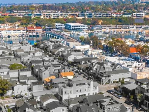 303  Onyx   Avenue, Newport Beach, CA