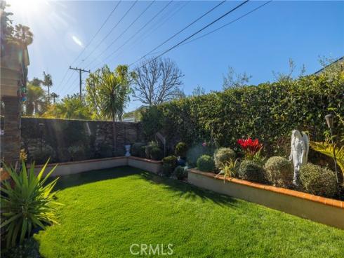 85 Pelican Court, Newport Beach, CA